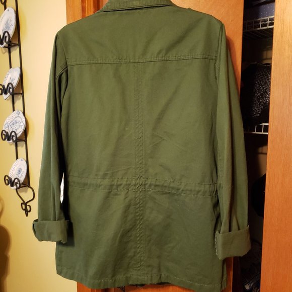 Ladies olive green jacket - Picture 2 of 5